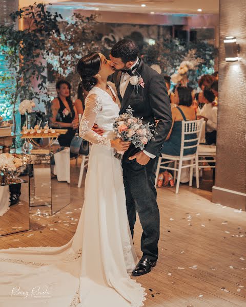 ช่างภาพงานแต่งงาน Ronny Rondon (ronnyrondonwdph) ภาพเมื่อ 12 พฤศจิกายน 2019