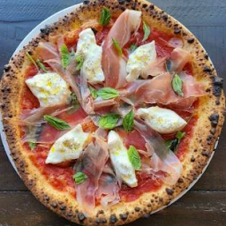 Prosciutto e Burrata