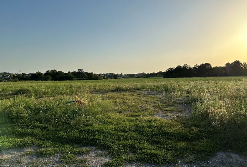  Vente Terrain + Maison - Terrain : 450m² - Maison : 110m² à La Croix-en-Touraine (37150) 