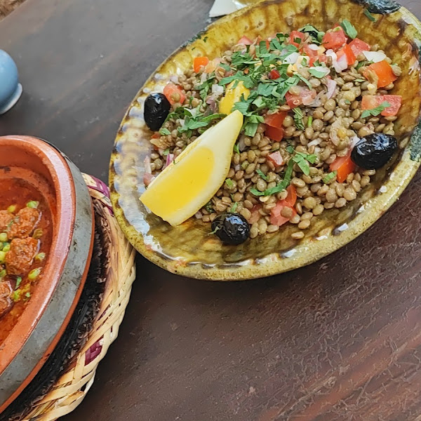 Kefta tajine and lentil salad