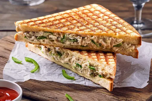 Chicken Tikka Grilled Sandwich