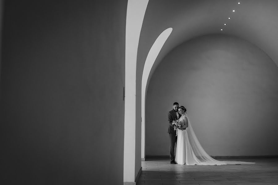 Wedding photographer Berna Rodriguez (bernaweddings). Photo of 11 March 2020