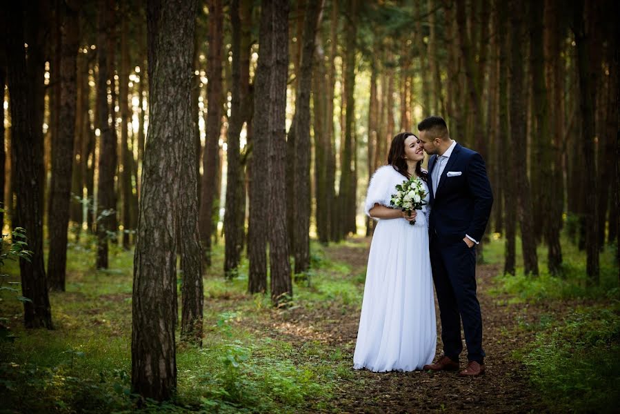 Wedding photographer Maciej Kurczalski (lovestories). Photo of 1 January 2018