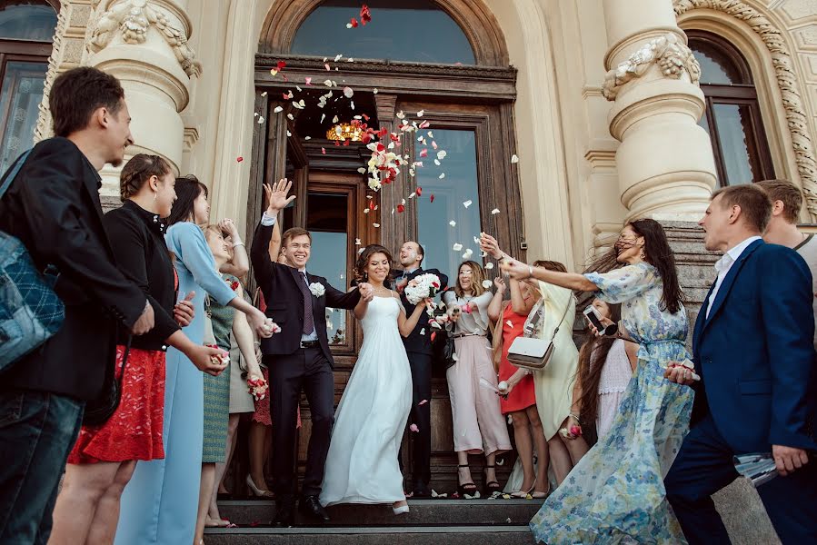 Wedding photographer Venera Akhmetova (venera). Photo of 9 October 2017