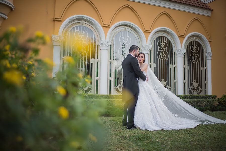 Hochzeitsfotograf Carolina Cavazos (cavazos). Foto vom 18. April 2017