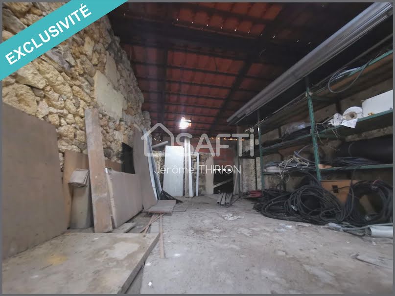 Vente maison 4 pièces 168 m² à Saint-Savin (33920), 68 000 €