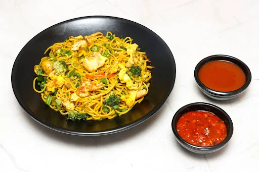 Egg Singapori Noodles