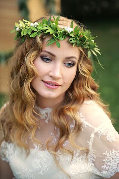 Fotografo di matrimoni Valeriya Zakharova (valeria). Foto del 12 dicembre 2016