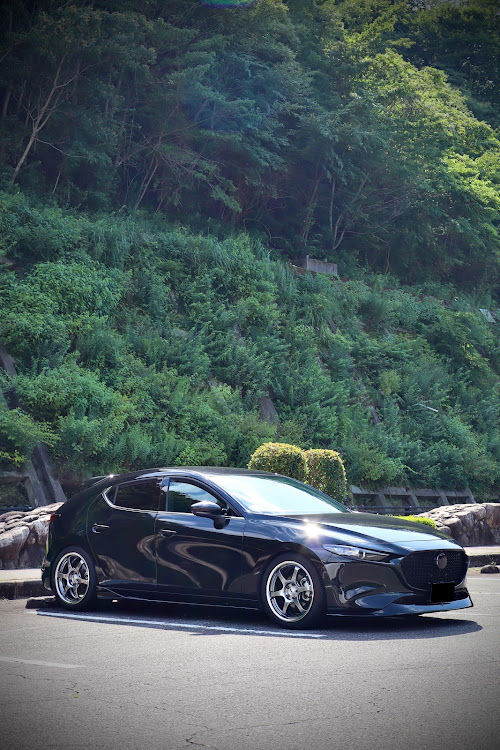 MAZDA3の山と愛車・夏休みの思い出に関するカスタム事例の投稿画像3枚目
