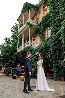 Jurufoto perkahwinan Artem Apoiani (p9ovttg). Foto pada 2 Mac