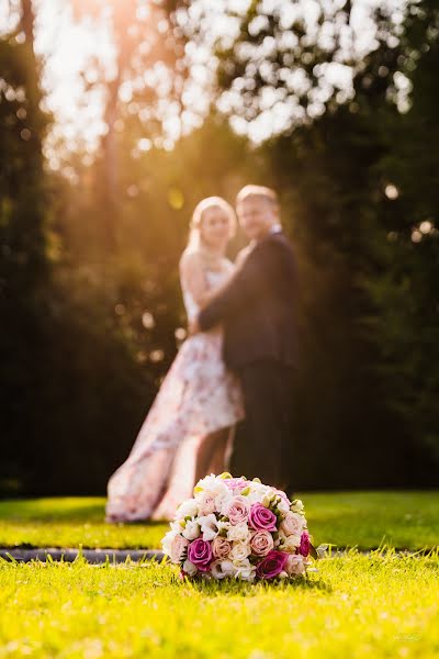 結婚式の写真家Jiří Kuhn (jirikuhn)。2021 9月27日の写真