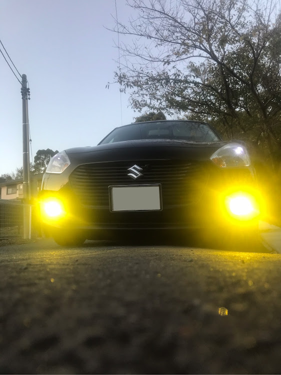 スイフトのKAZUKIさんが投稿したカスタム事例の投稿画像1枚目