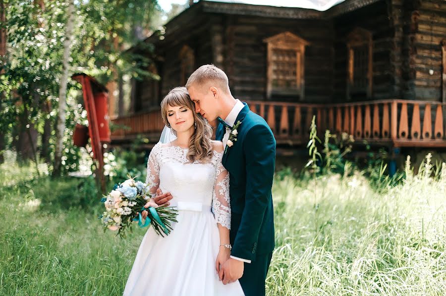 Fotógrafo de casamento Mariya Sosnovchik (marisosnovchik). Foto de 11 de janeiro 2018