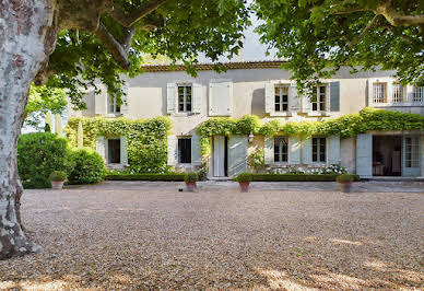 Maison avec piscine et terrasse 7