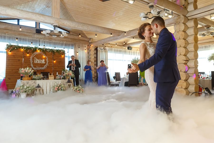 Fotógrafo de casamento Yuriy Trondin (trondin). Foto de 5 de dezembro 2017