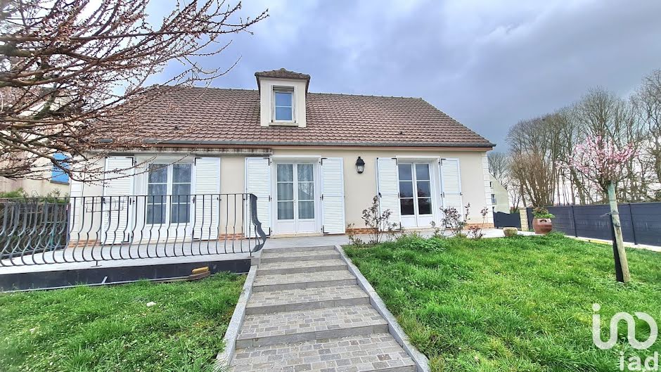 Vente maison 5 pièces 110 m² à Chenoise (77160), 255 000 €