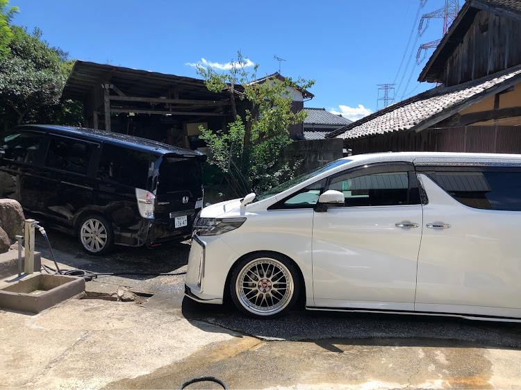 アルファードのSPASHAN・プレミアムサマー2019・氷洗車・超撥水・ガチ洗車に関するカスタム事例の投稿画像1枚目