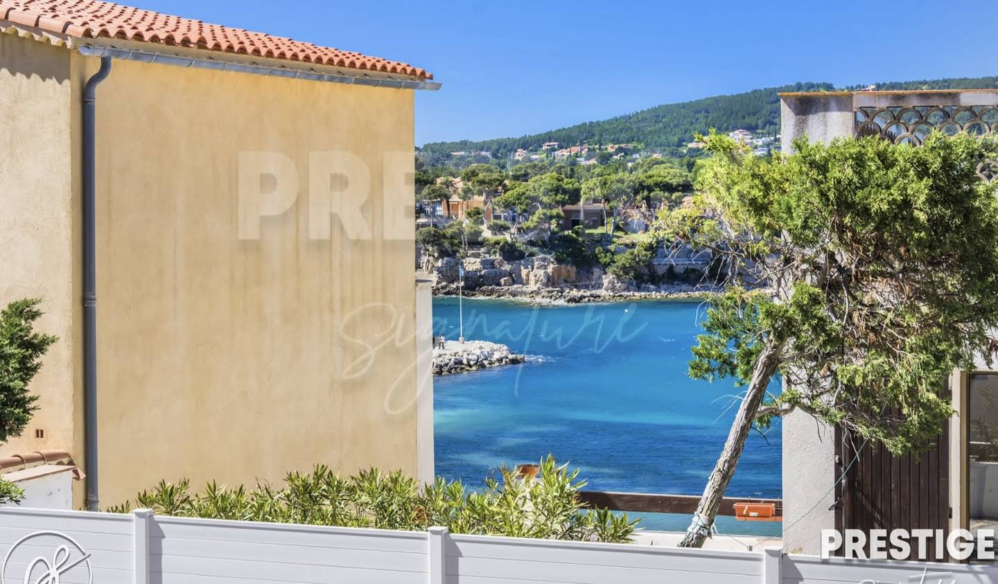 Apartment with terrace Bandol