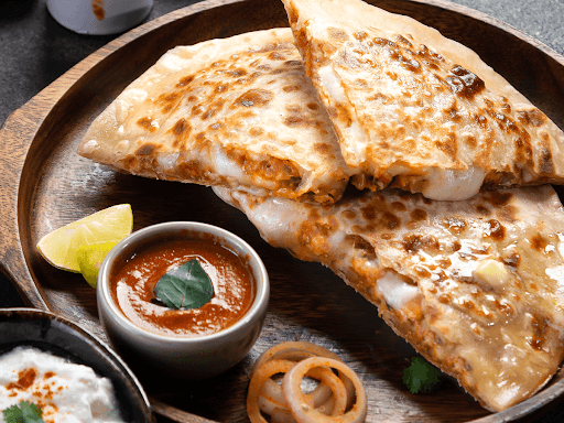 Peri Peri Chicken Cheese Paratha