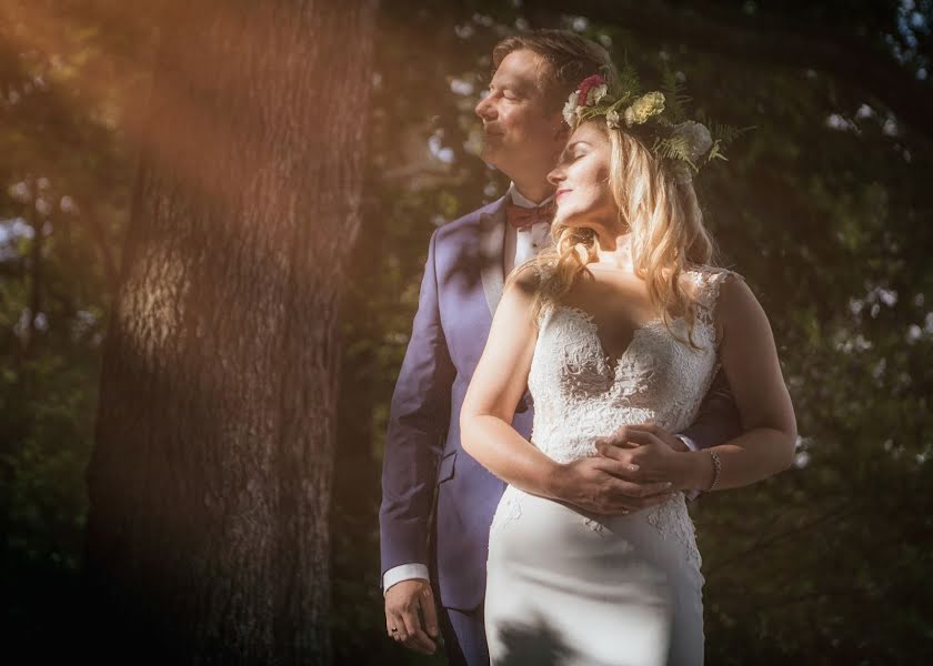 Photographe de mariage Miłosz Guzowski (miloszguzowski). Photo du 22 juillet 2017