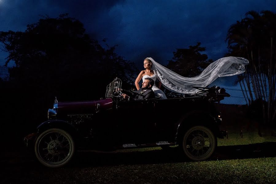 Fotógrafo de casamento Cleber Junior (cleberjunior). Foto de 4 de agosto 2018