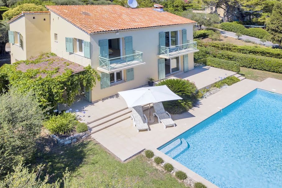 Vente villa 6 pièces 175 m² à Mougins (06250), 1 400 000 €