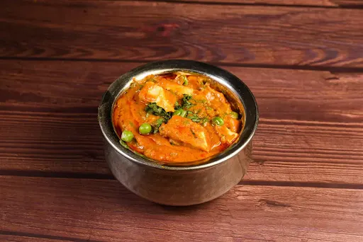 Matar Paneer