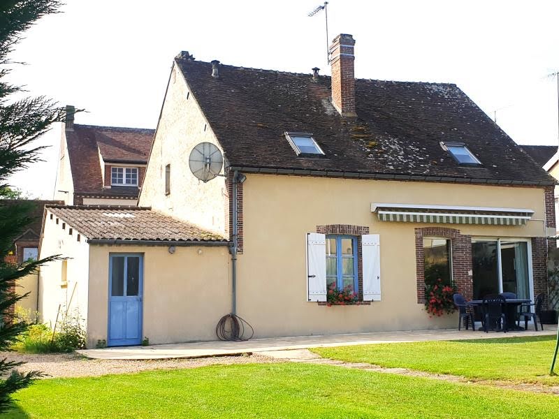 Vente maison 6 pièces 107 m² à Brezolles (28270), 183 000 €