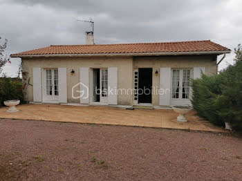 maison à Saint-Christophe-de-Double (33)