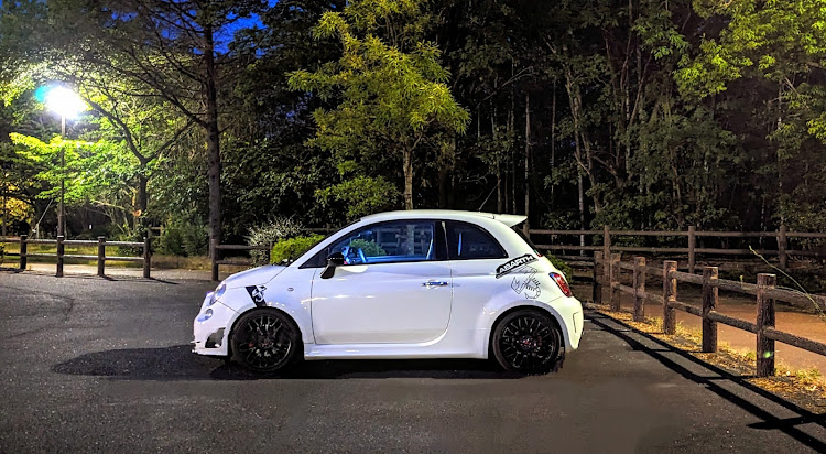 500の誉会～enjoy car community～・Club ABARTH 〜start it again〜・新緑と愛車・６月もよろしくお願いします・ピックアップされてみたいに関するカスタム事例の投稿画像3枚目