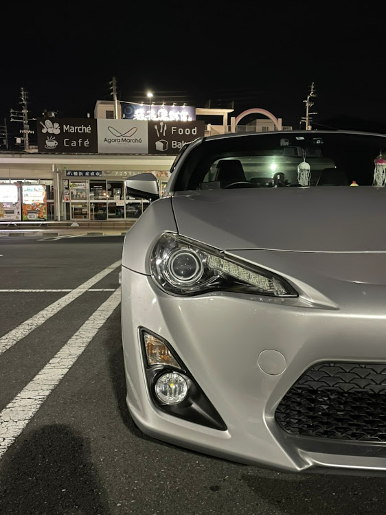 86の86BRZオーナーさんと繋がりたい・86 zn6・86 GT Limited・クリスタルアイに関するカスタム事例の投稿画像4枚目