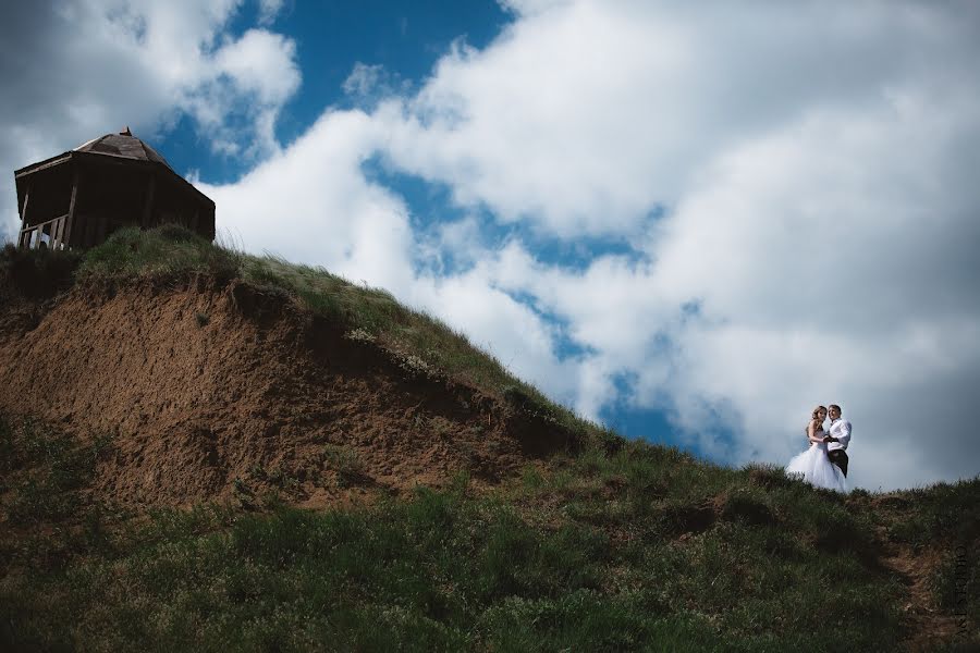 結婚式の写真家Lyusi Timofeeva (lysitimofeeva)。2018 5月19日の写真