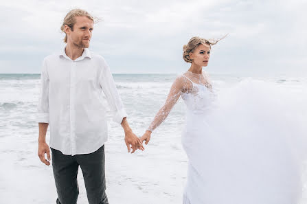 Fotógrafo de casamento Nikolay Kharlamov (nikharlamov). Foto de 25 de junho 2016