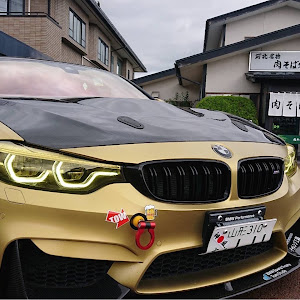 M4 クーペ F82