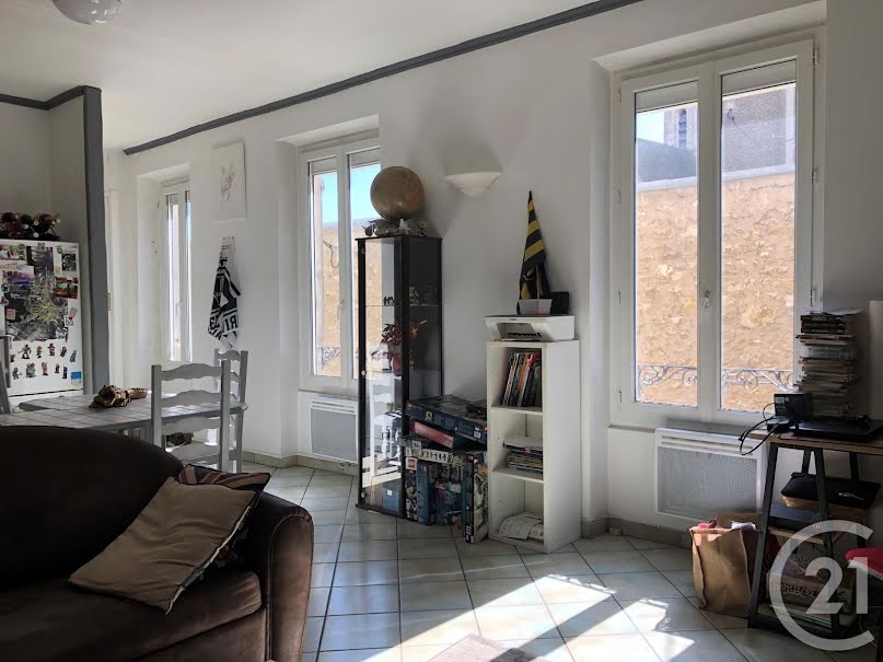 Vente appartement 2 pièces 42.85 m² à Etampes (91150), 118 000 €