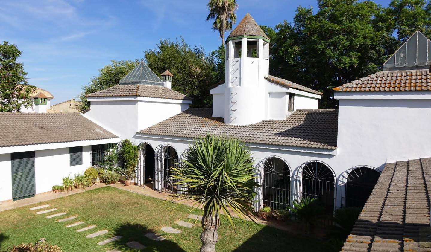 Maison contemporaine avec piscine et jardin Mairena del Aljarafe