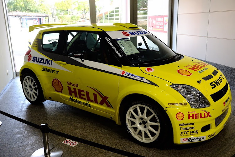 スイフトスポーツの富士山と愛車・ドライブ・SX4 WRC・スイフトS1600・トヨタ博物館に関するカスタム事例の投稿画像6枚目