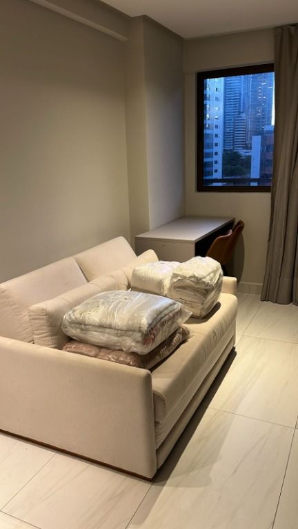 Apartamento com 1 dormitório para alugar, 41 m² por R$ 3.000,01/mês - Cabo Branco - João Pessoa/PB