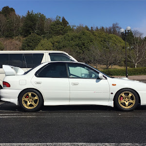 インプレッサ WRX GC8