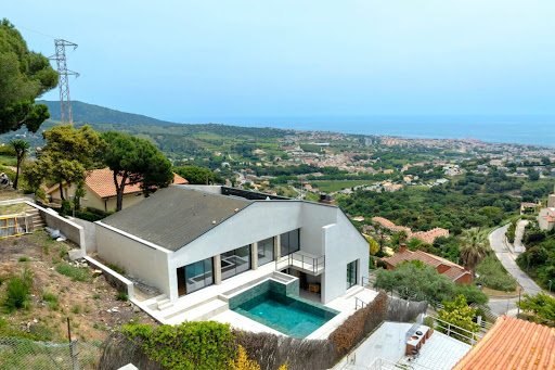 Maison avec piscine en bord de mer 4