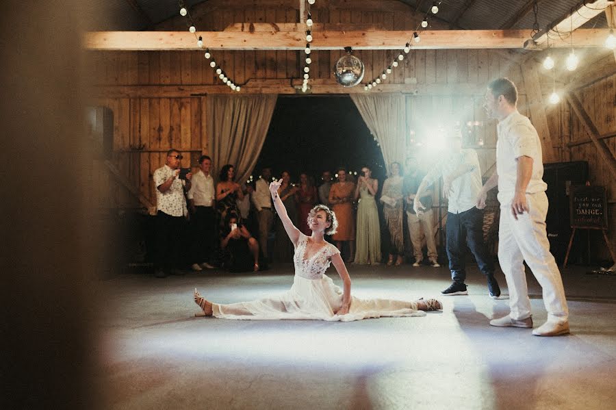 Wedding photographer Ionut Lucian Ianos (lensstories). Photo of 2 October 2023