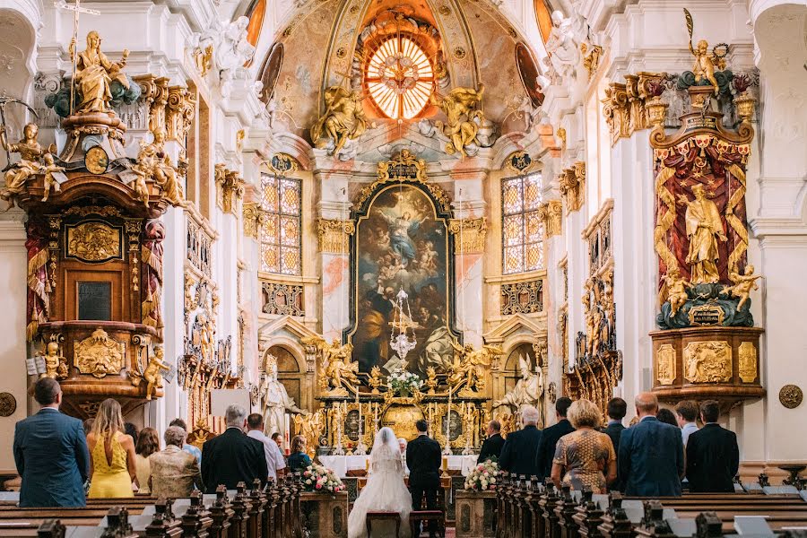 Fotógrafo de bodas Sasha Akopova (terrakopova). Foto del 16 de enero 2023