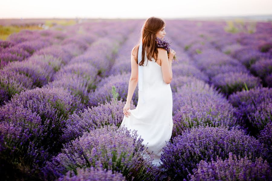 Wedding photographer Inga Zaychenko (ingazaichenko). Photo of 24 April 2019