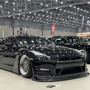 NISSAN GT-R R35