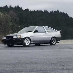 カローラレビン AE86