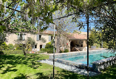 House with pool and terrace 9