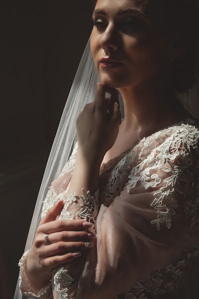 Wedding photographer Kseniya Romanova (romanovakseniya). Photo of 16 June 2019