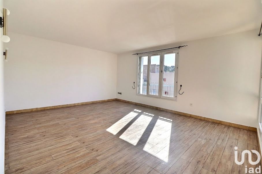 Vente appartement 3 pièces 66 m² à Plan-de-Cuques (13380), 265 000 €