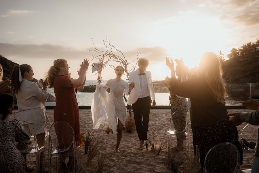 Hochzeitsfotograf Alexia Buttet (alexialinn). Foto vom 1. Januar 2023