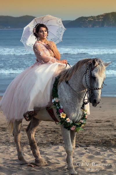 Fotografo di matrimoni Gil V Ribeiro (gilvribeiro). Foto del 1 maggio 2019